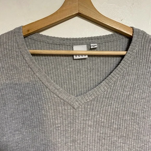 ELLE Ribbed V-Neck Sweater – Grey – XL - Picture 3 of 10